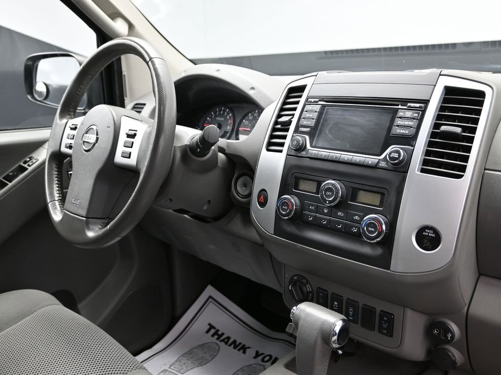 Used 2017 Nissan Frontier SV w/ SV Value Truck Package image 12