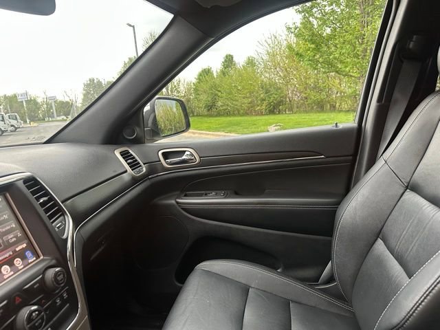 Used 2014 Jeep Grand Cherokee Limited image 27