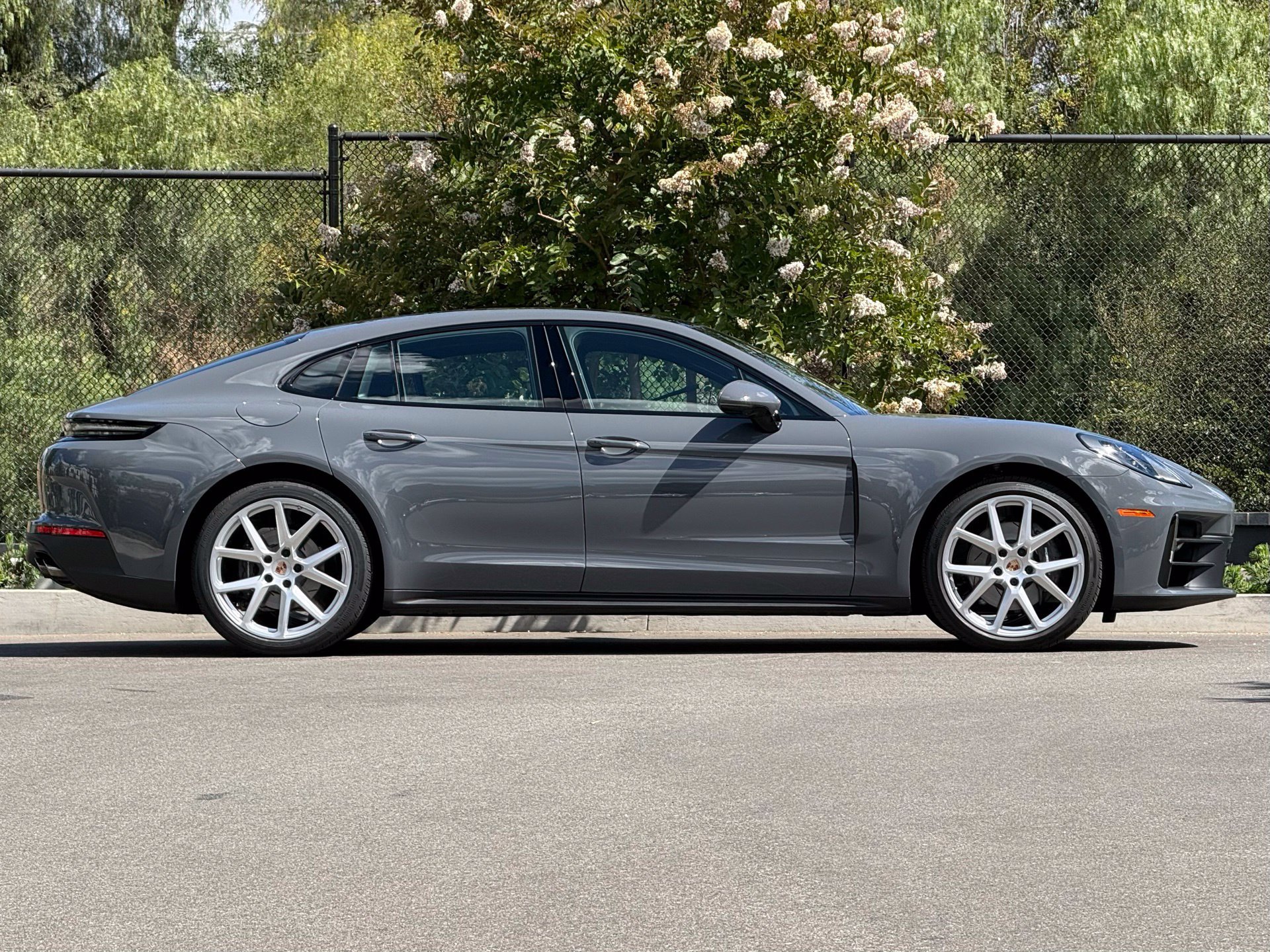 New 2026 Porsche Panamera 4 AWD/4WD image 8