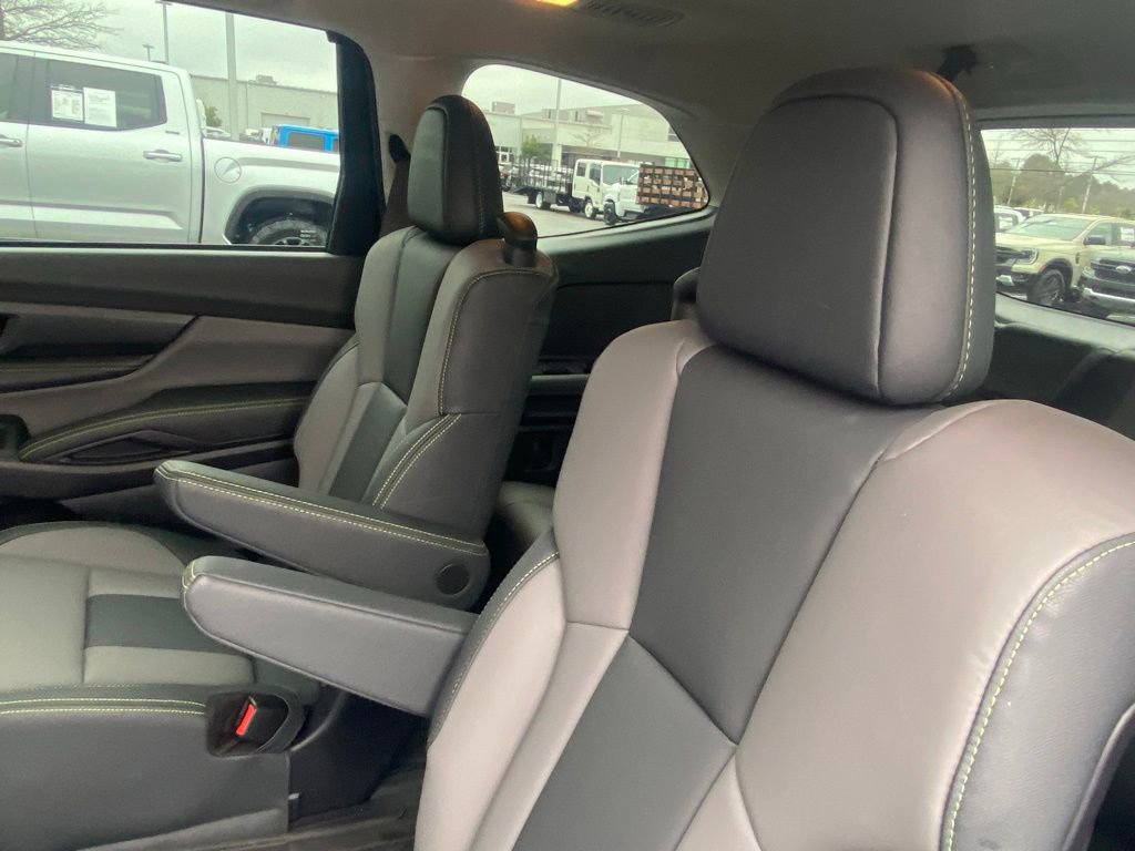 Used 2024 Subaru Ascent Onyx Edition image 23