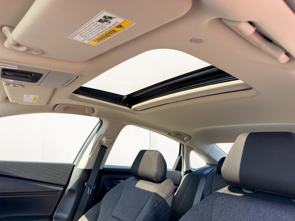 Used 2025 Honda Accord SE image 27