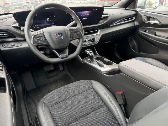Used 2025 Buick Envista Preferred w/ Convenience I Package FWD image 18