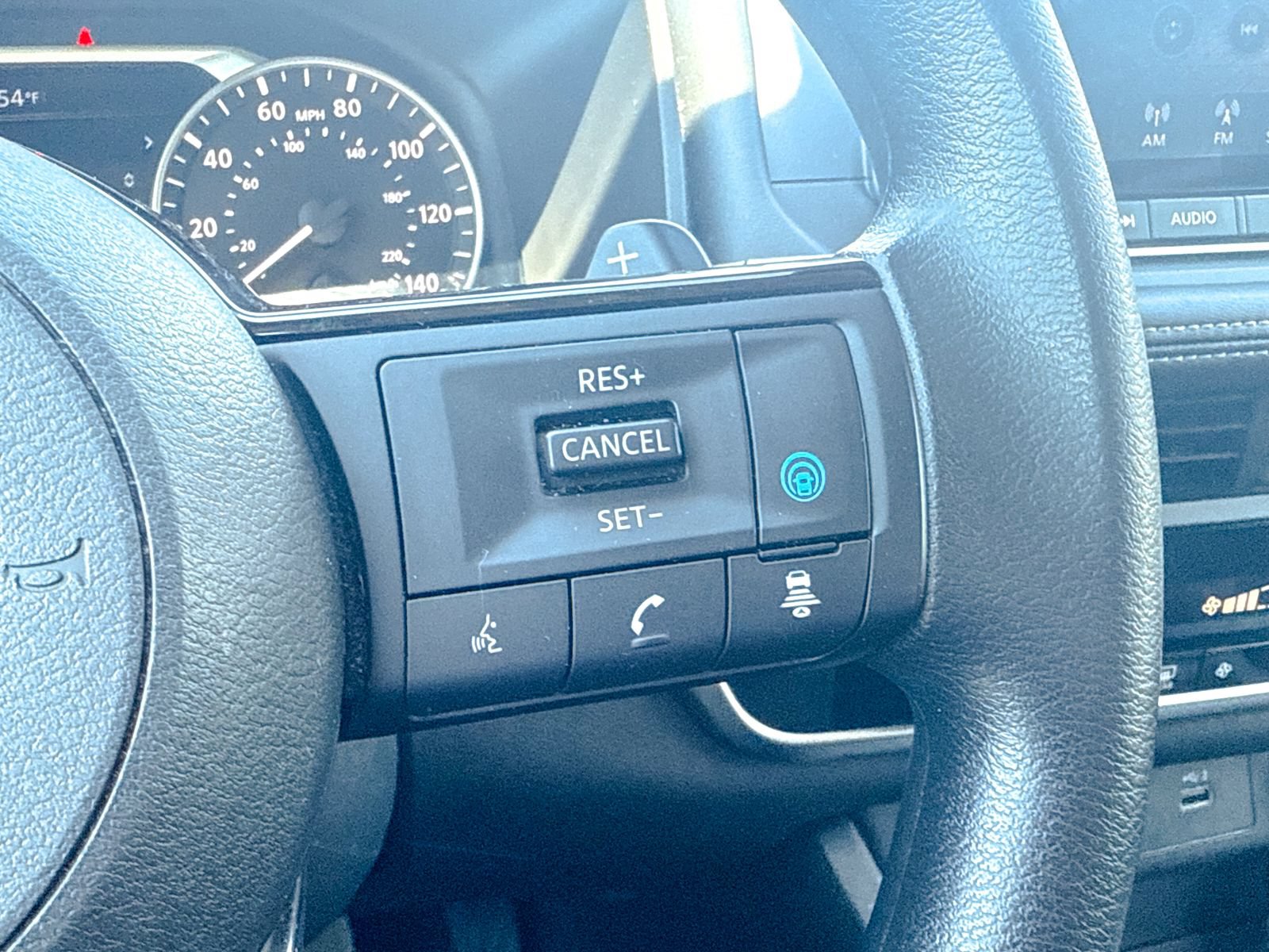 Used 2023 Nissan Rogue SV AWD/4WD image 44