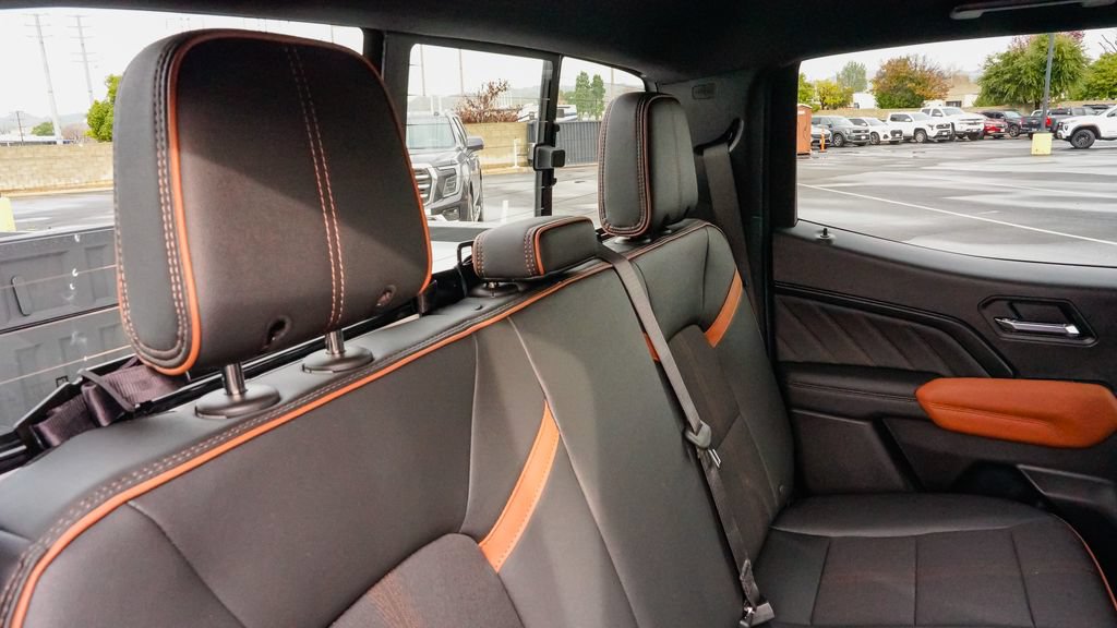 New 2026 GMC Canyon AT4 AWD/4WD image 10