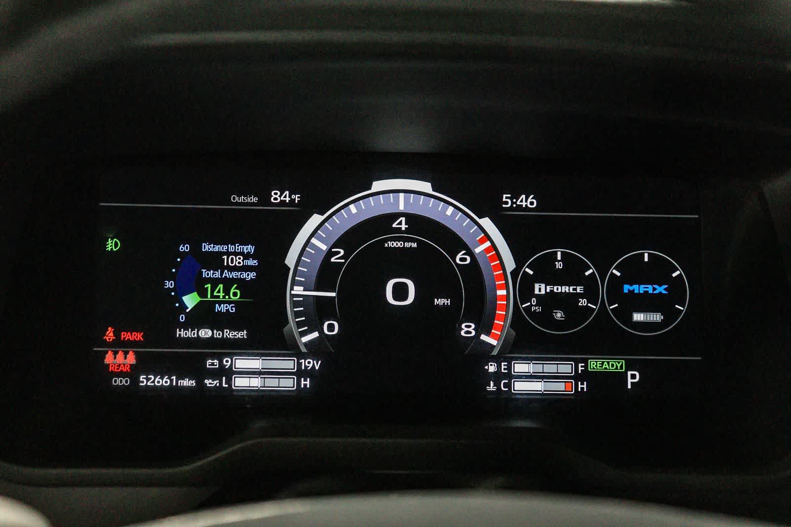 Used 2024 Toyota Tundra Platinum AWD/4WD image 27