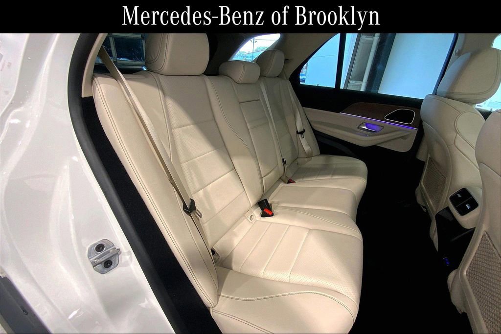Used 2025 Mercedes-Benz GLE 350 4MATIC image 19