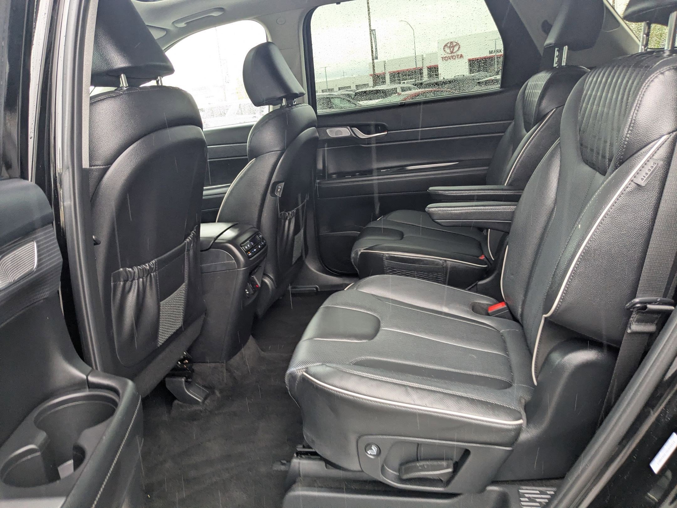 Used 2025 Hyundai Palisade Limited image 30