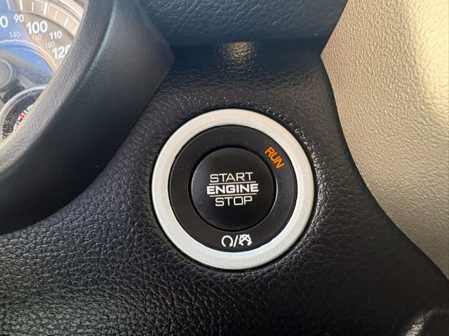 Used 2019 RAM 1500 Laramie image 25