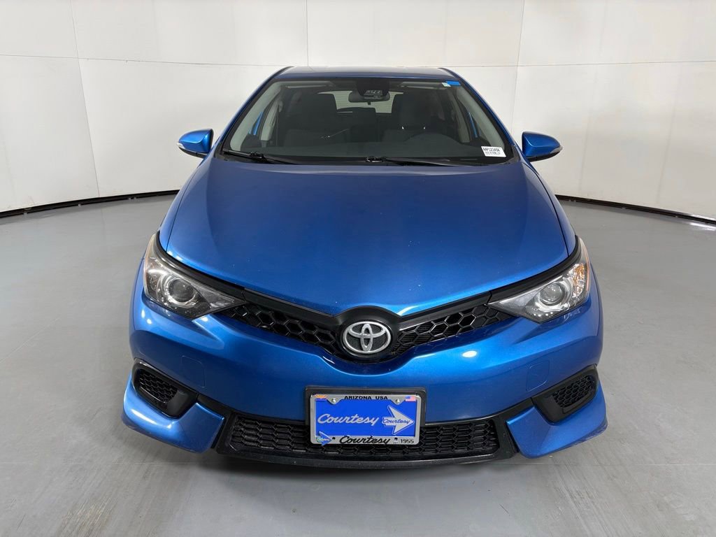 Used 2018 Toyota Corolla iM w/ Carpet Mat Package (TMS) FWD image 4