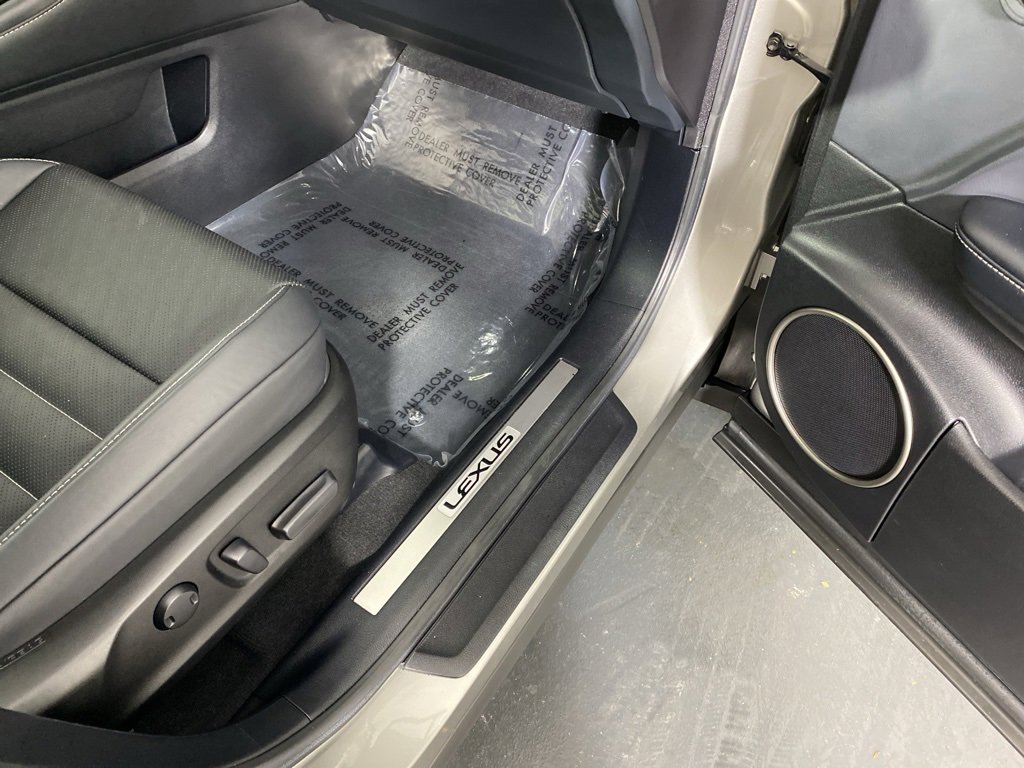 Certified 2022 Lexus RX 350 F Sport w/ Accessory Package image 34