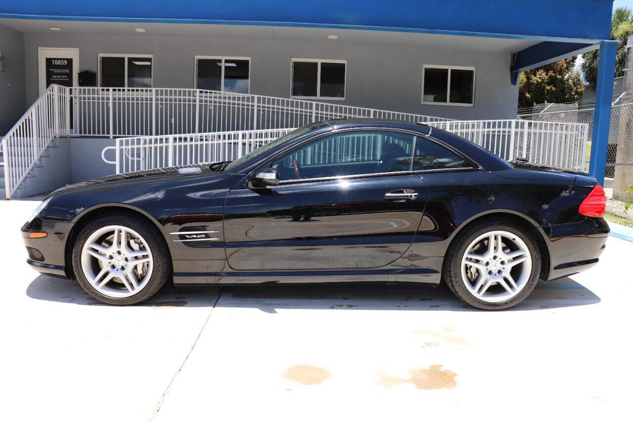 Used 2005 Mercedes-Benz SL 600 image 4