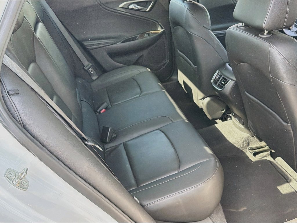 Used 2024 Chevrolet Malibu LT FWD image 33