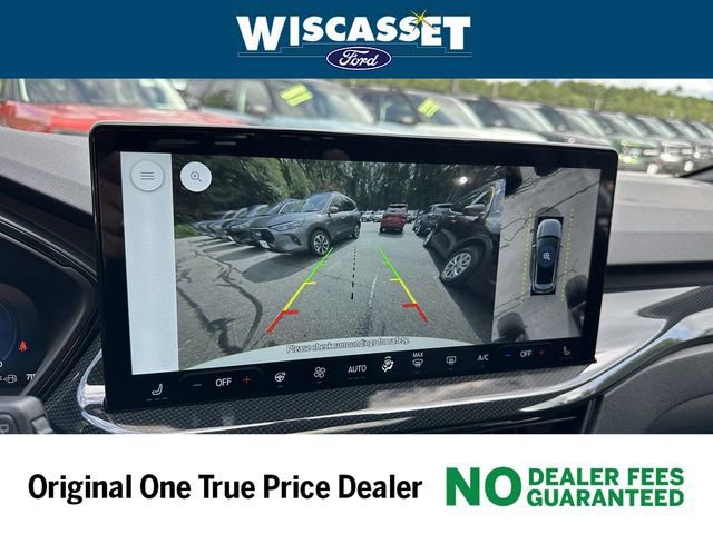 New 2024 Ford Escape ST-Line Select w/ Tech Pack #2 AWD/4WD image 10