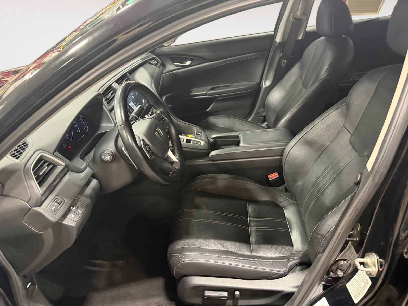 Used 2019 Honda Insight Touring image 9