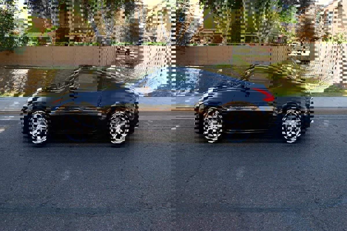 Used 2013 Nissan 370Z Coupe image 4