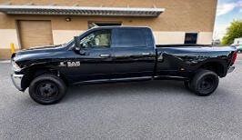 Used 2018 RAM 3500 SLT AWD/4WD image 11