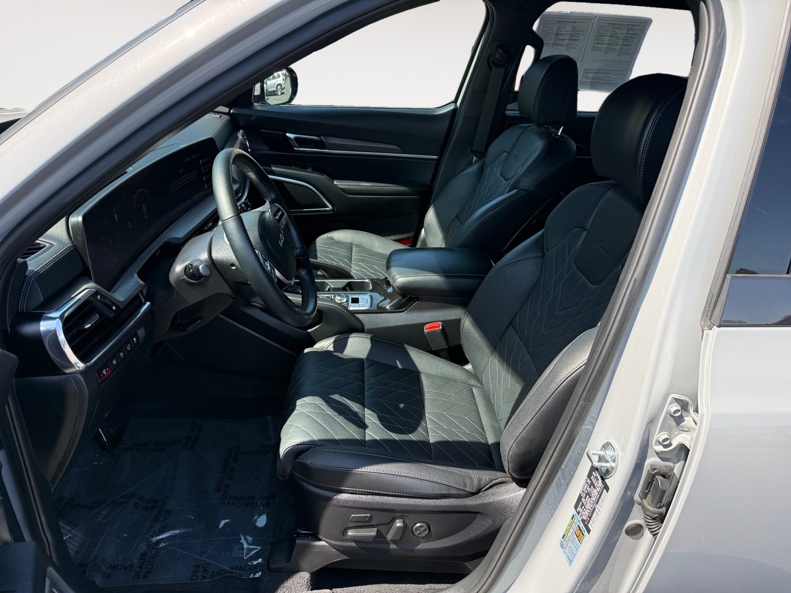 Used 2025 Kia Telluride SX X-Line AWD/4WD image 10