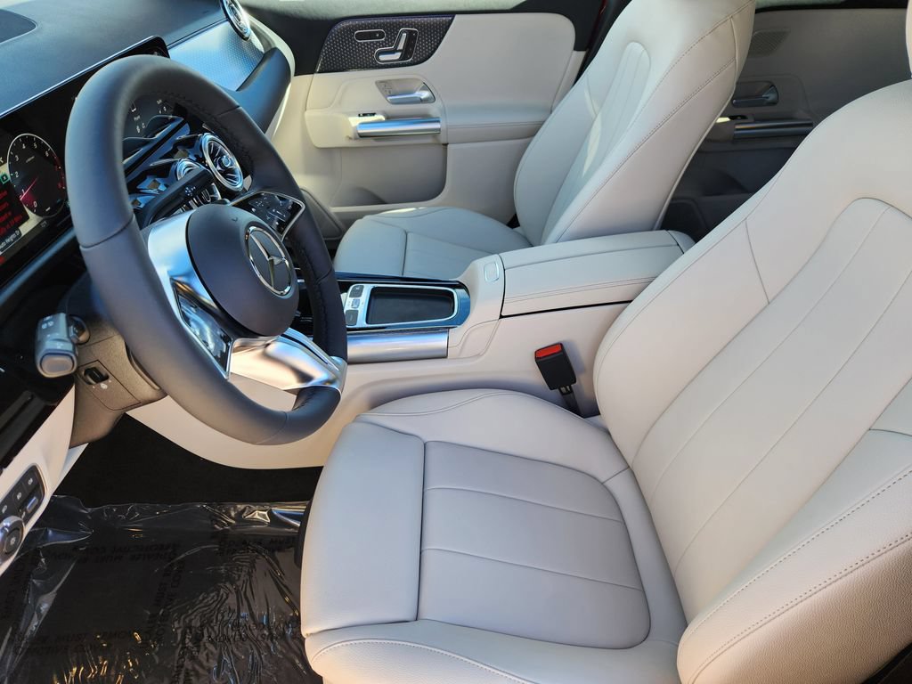 New 2026 Mercedes-Benz GLA 250 4MATIC image 12