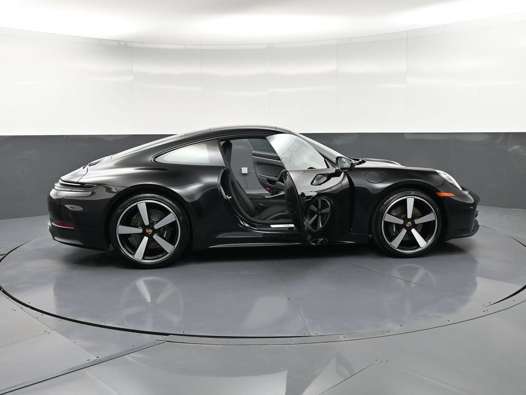 New 2026 Porsche 911 Carrera RWD image 34
