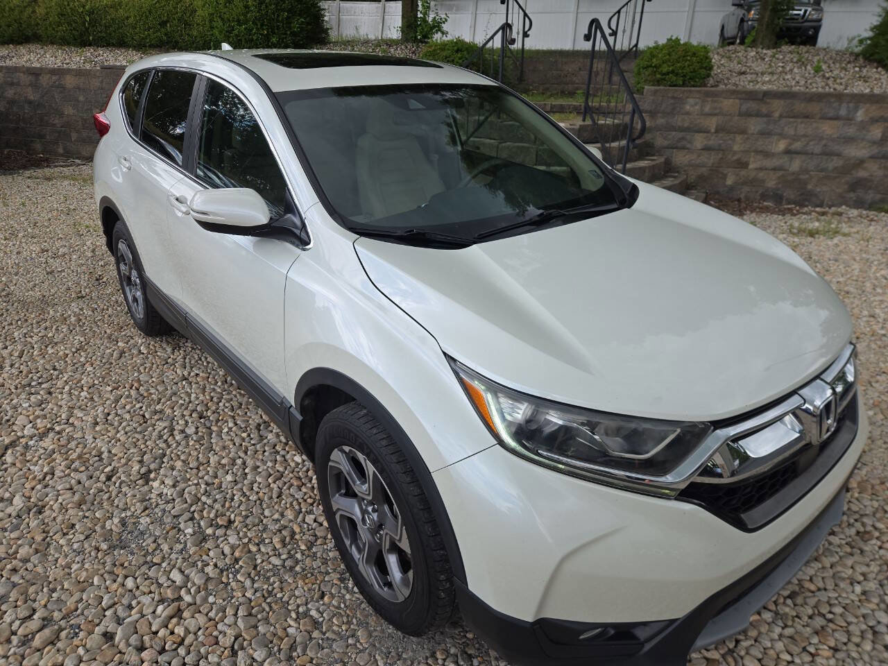Used 2017 Honda CR-V EX image 7