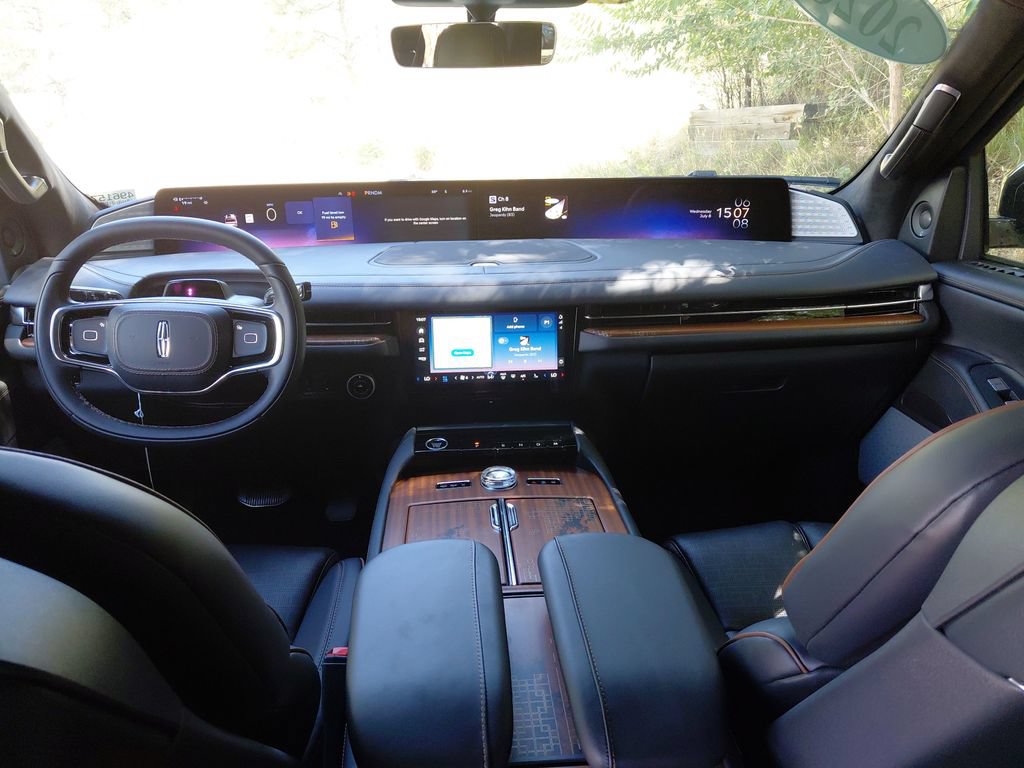 New 2026 Lincoln Navigator Black Label AWD/4WD image 27