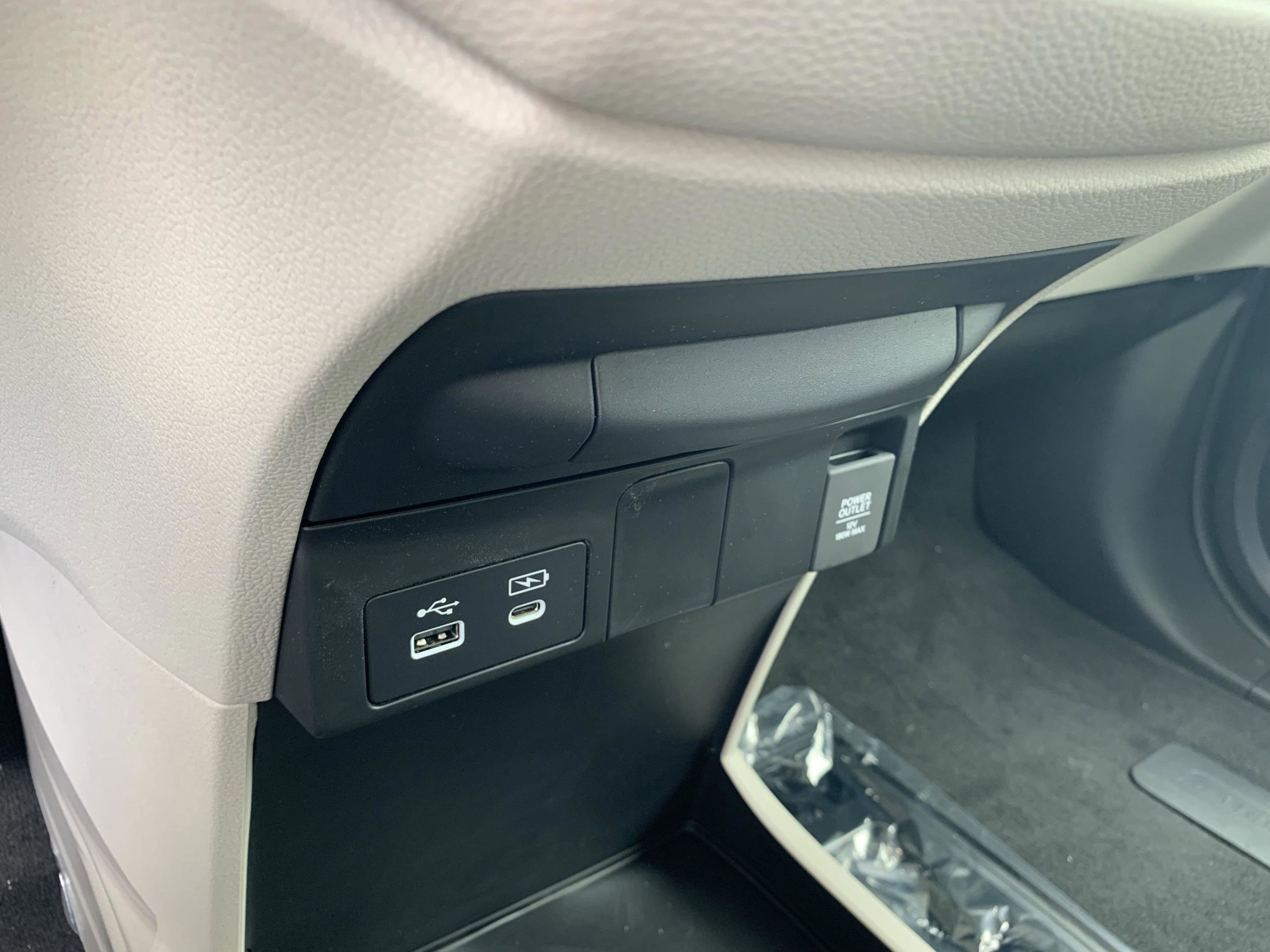New 2026 Honda Odyssey EX-L image 24