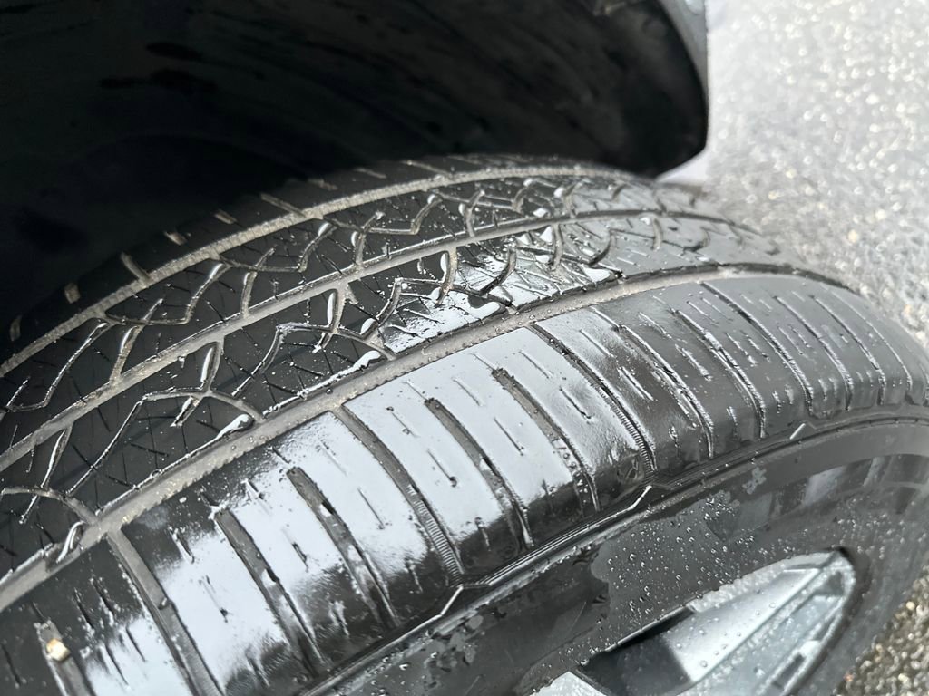 Used 2023 Hyundai Santa Fe Limited w/ Cargo Package image 18