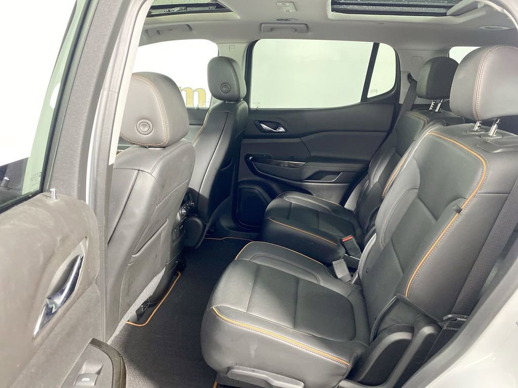 Used 2023 GMC Acadia AT4 w/ Technology Package image 22