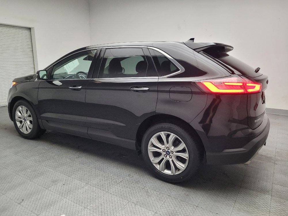 Used 2019 Ford Edge Titanium w/ Equipment Group 301A image 3