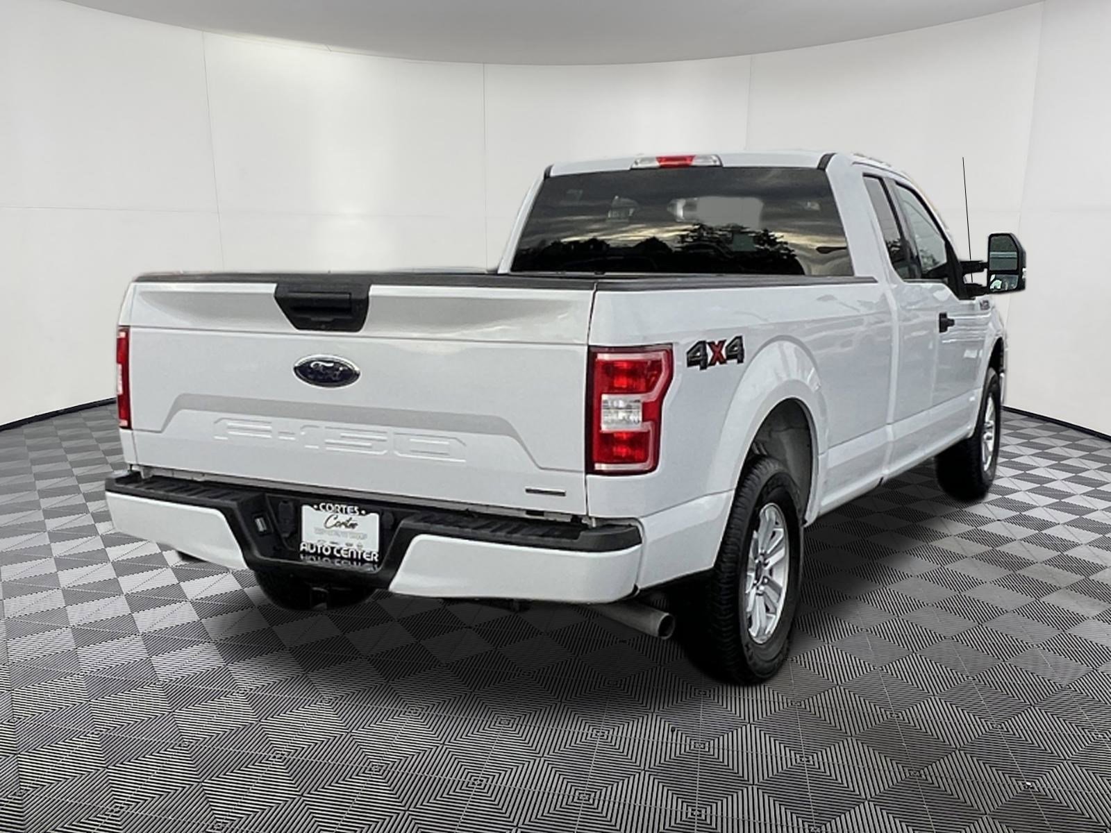 Used 2018 Ford F150 XLT w/ Max Trailer Tow Package image 6