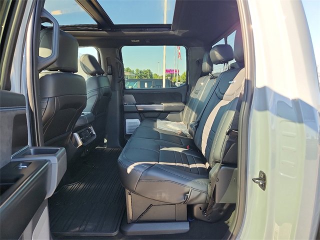 New 2026 Ford F250 4x4 Crew Cab Super Duty image 5