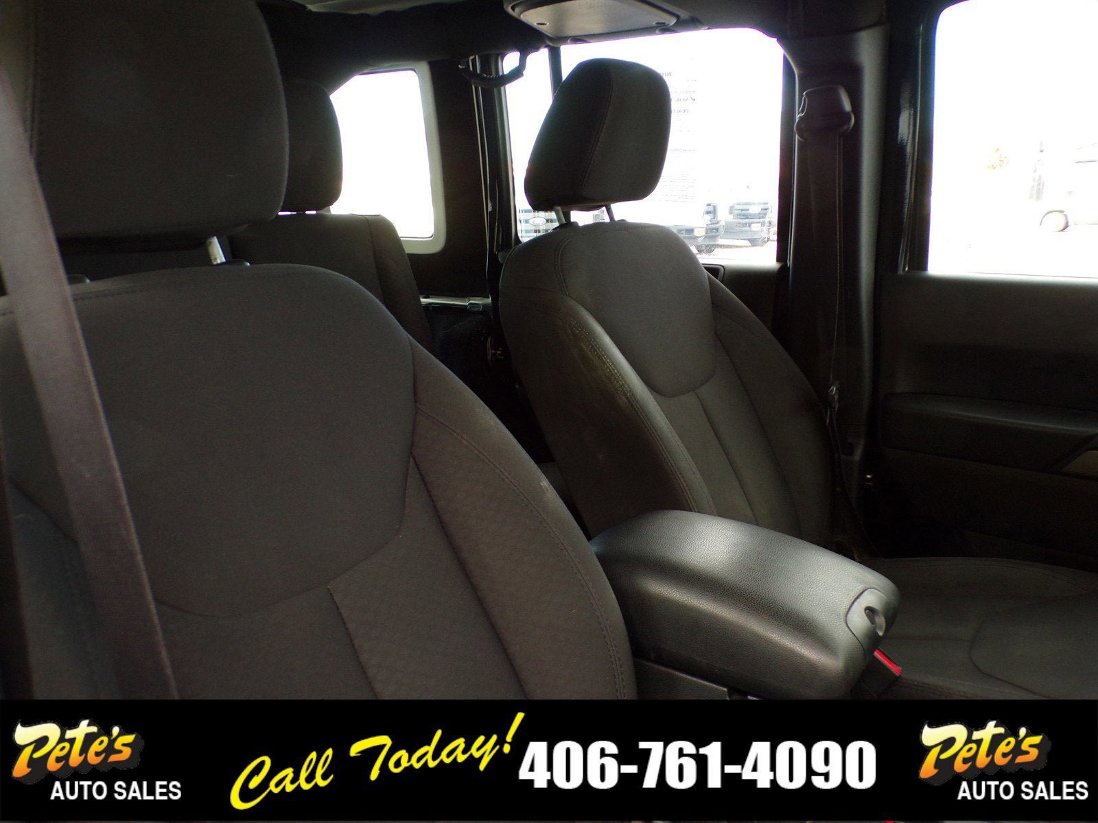Used 2017 Jeep Wrangler Unlimited Sport w/ Dual Top Group image 18