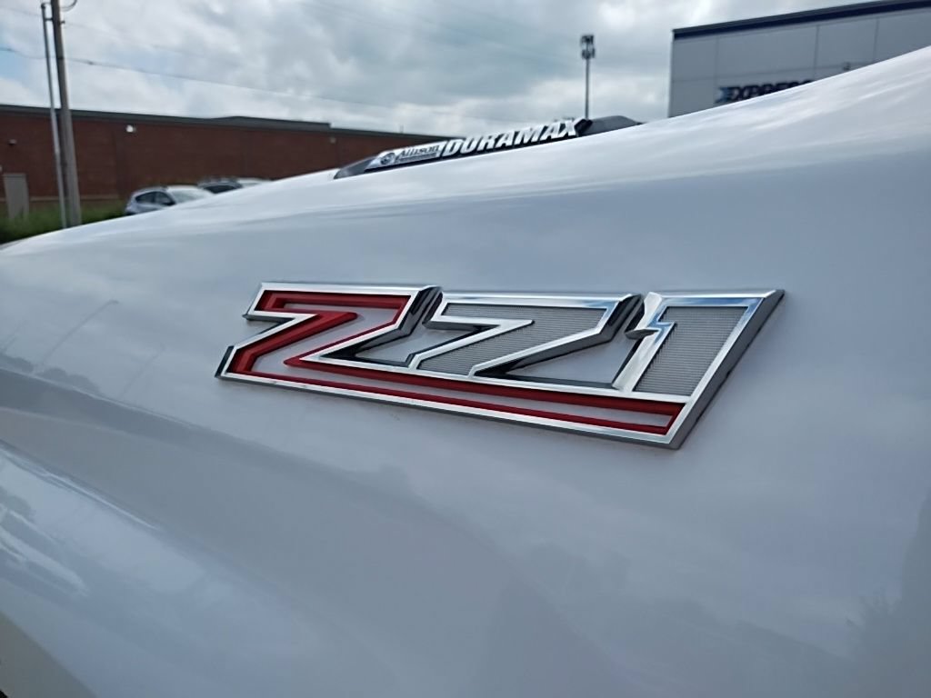 Used 2022 Chevrolet Silverado 2500 LT w/ Convenience Package AWD/4WD image 15