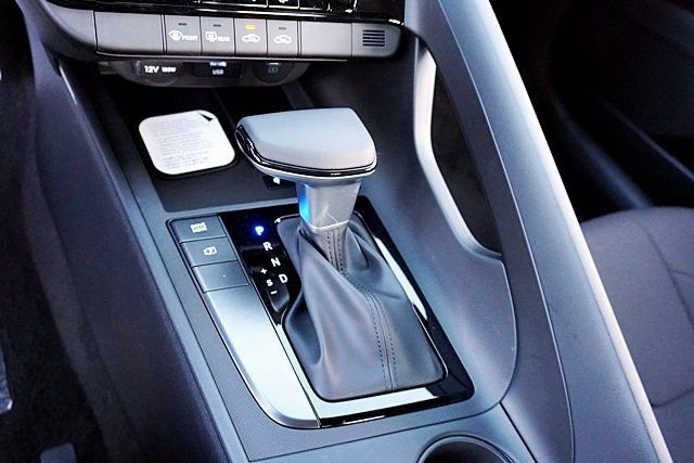 New 2026 Hyundai Elantra Sport FWD image 32