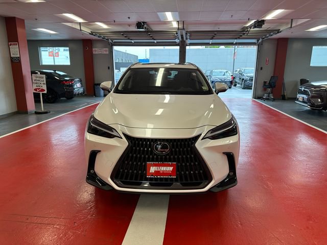 Used 2024 Lexus NX 450h+ AWD w/ Vision Package image 8