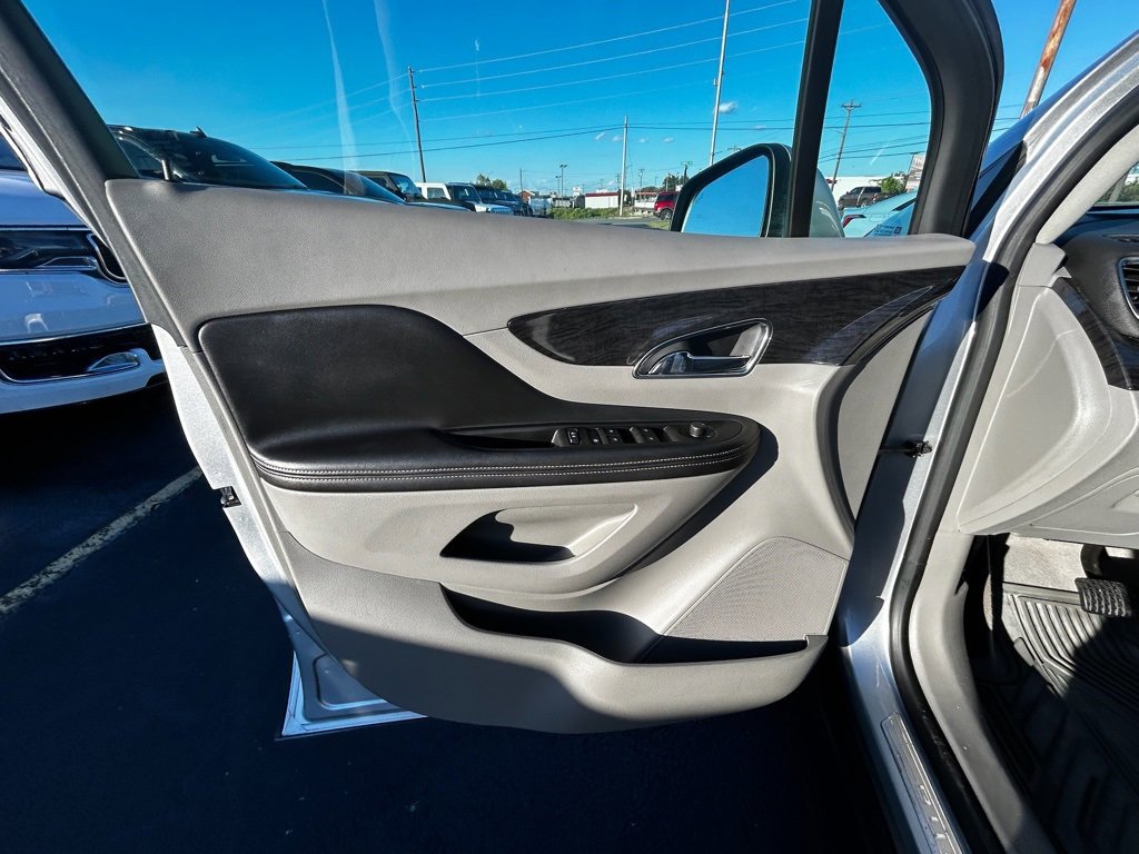 Used 2015 Buick Encore Convenience image 10