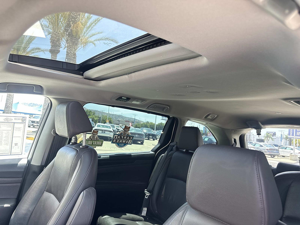 Used 2019 Honda Odyssey EX-L image 2
