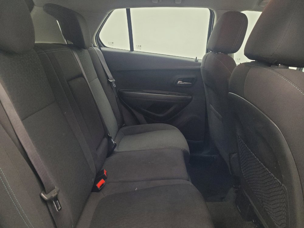 Used 2016 Chevrolet Trax LS FWD image 19