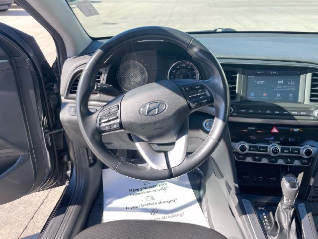 Used 2020 Hyundai Elantra Value Edition w/ Cargo Package (C1) FWD image 23