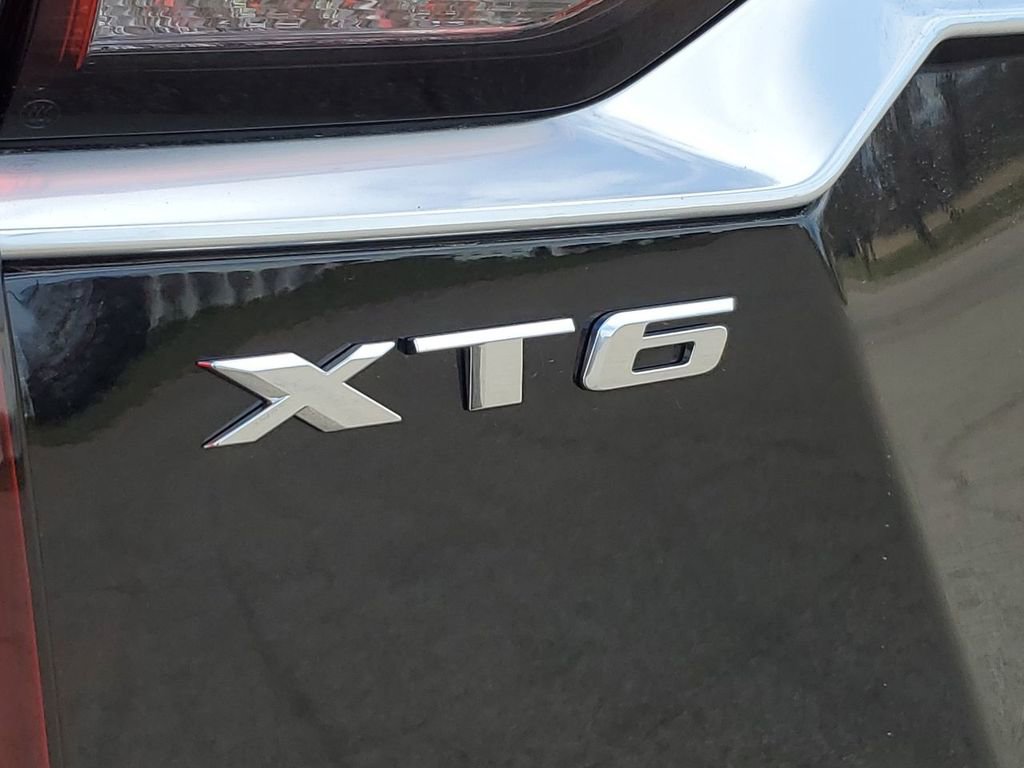 New 2025 Cadillac XT6 Luxury image 31