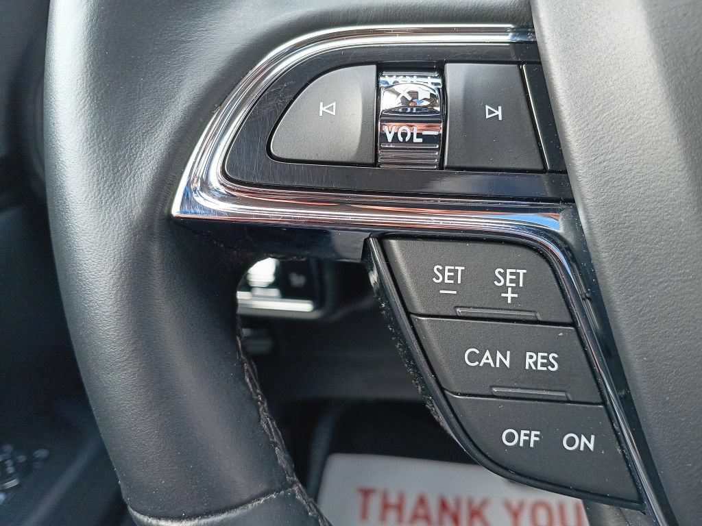 Used 2023 Lincoln Nautilus Reserve AWD/4WD image 12