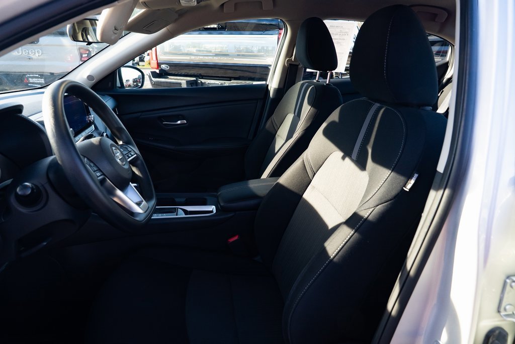 Used 2023 Nissan Sentra SV image 18