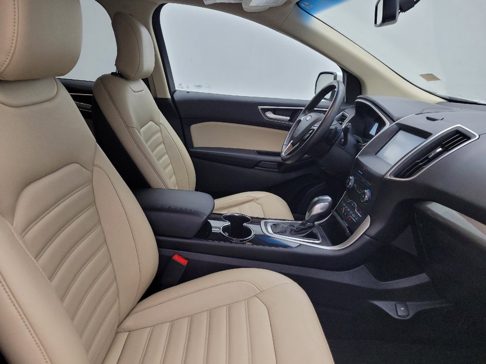 Used 2015 Ford Edge SEL w/ Equipment Group 201A FWD image 21