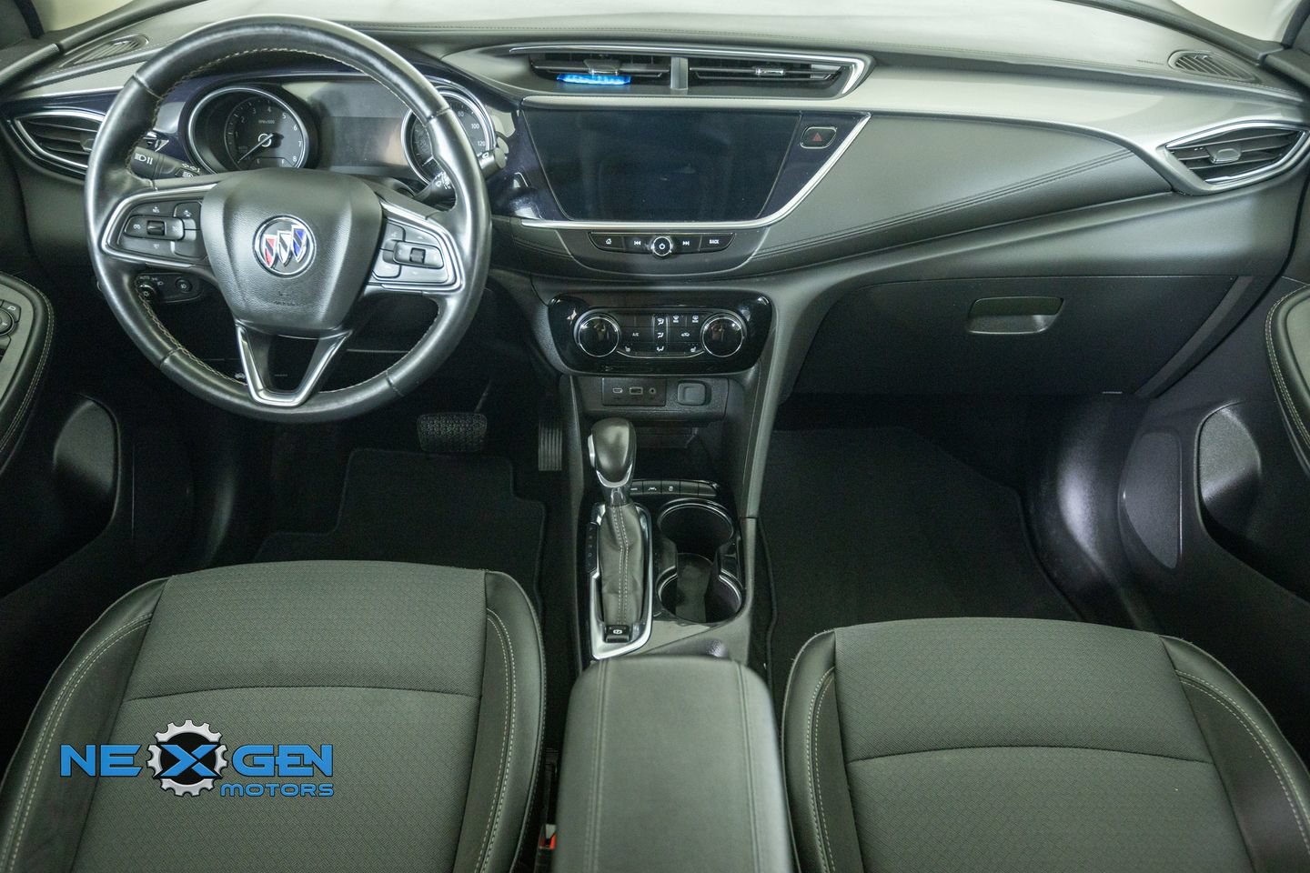 Used 2022 Buick Encore GX Preferred w/ Cold Weather Comfort Package AWD/4WD image 29