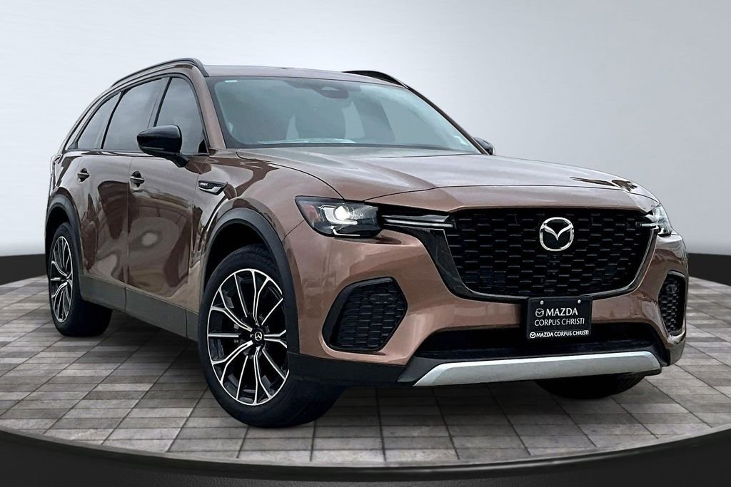 New 2025 MAZDA CX-70 Plug-In Hybrid w/ Premium Plus AWD/4WD image 3