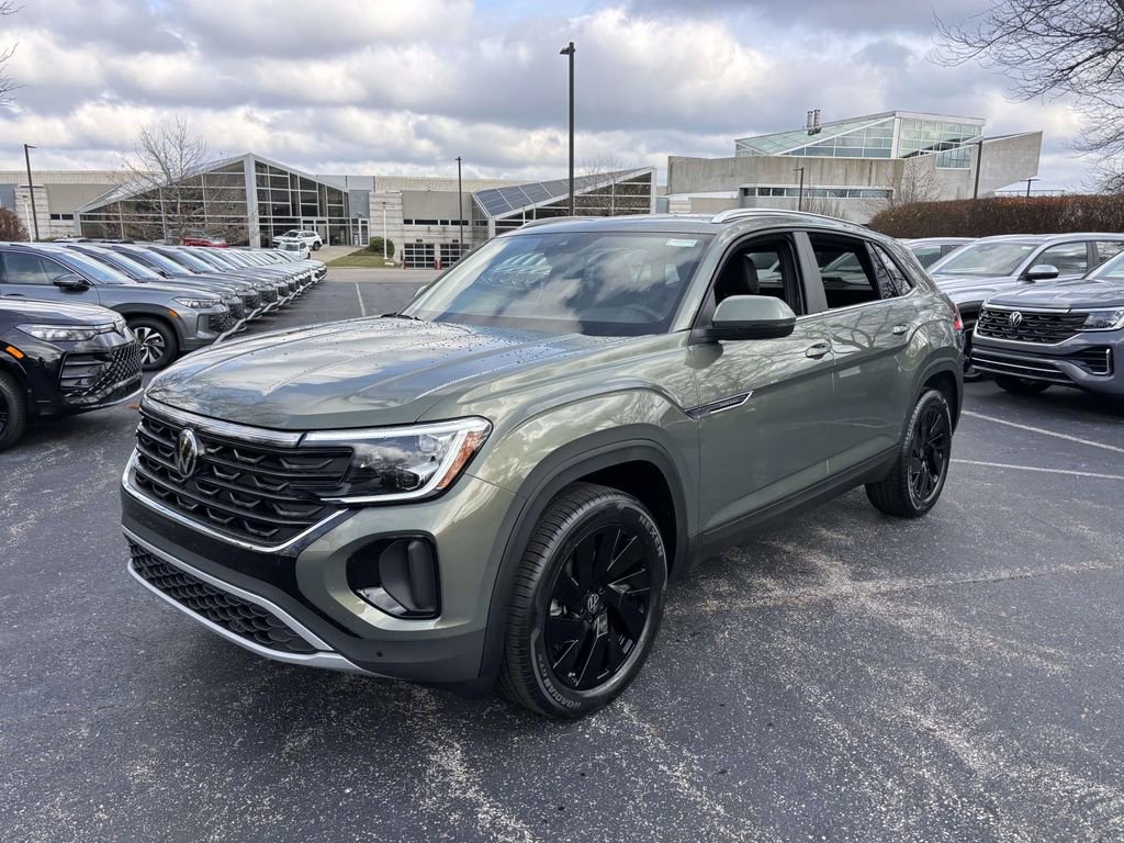 New 2026 Volkswagen Atlas Cross Sport SE image 3