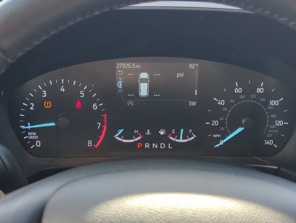 Used 2020 Ford Escape SEL FWD image 14