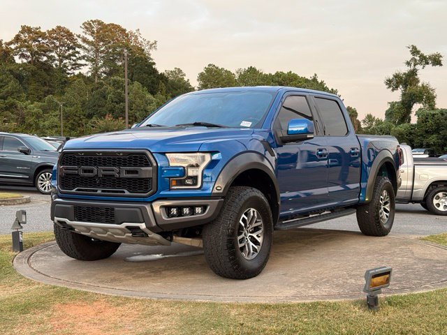Used 2018 Ford F150 Raptor w/ Equipment Group 802A Luxury AWD/4WD image 3