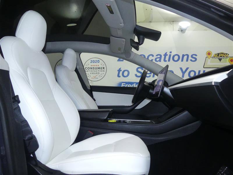 Used 2021 Tesla Model Y Performance image 6