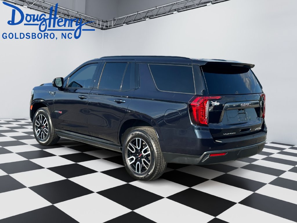 Used 2023 GMC Yukon AT4 w/ AT4 Premium Package AWD/4WD image 3